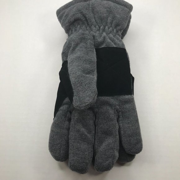 Winter Essentials Unisex L/XL Gray Insulated Gloves New - Picture 2 of 9